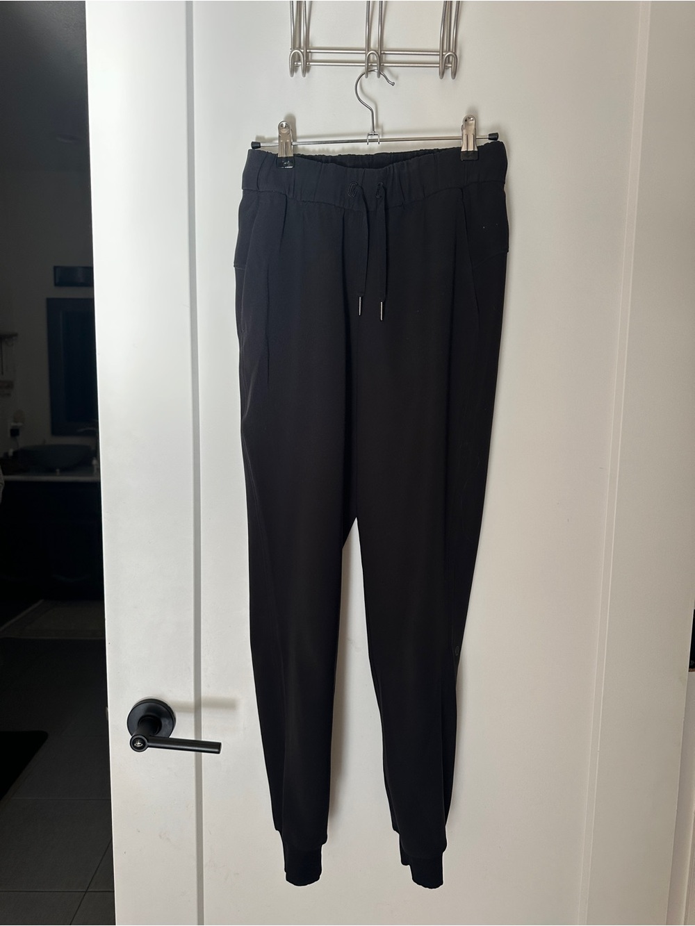 lululemon athletica Black Tapered Jogger Pants - Picture 3 of 4